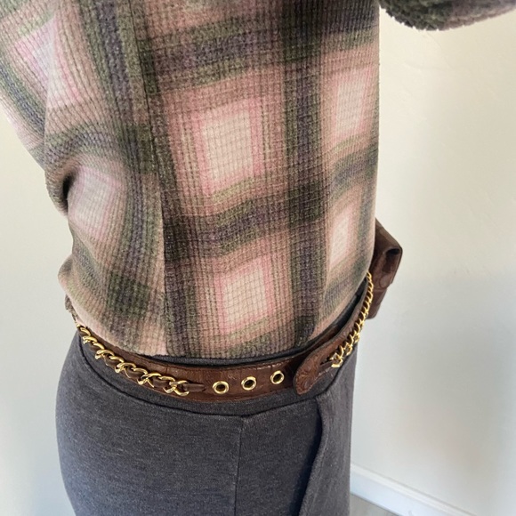 Rare🔥🔥Chanel Alligator Vintage Waist Flap Bag - Picture 11 of 16